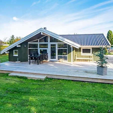 8 Person In Sydals-by Traum Skovmose