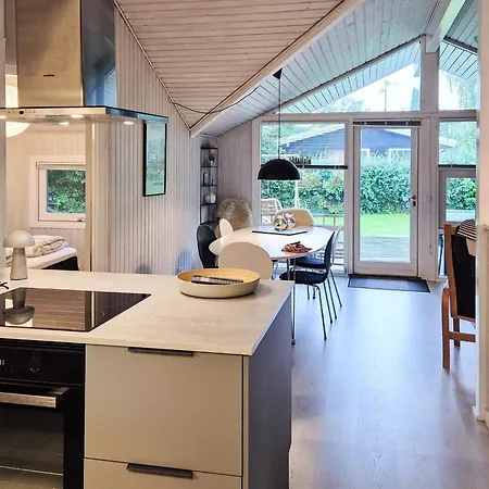 4 Star In Sydals Feriehus *